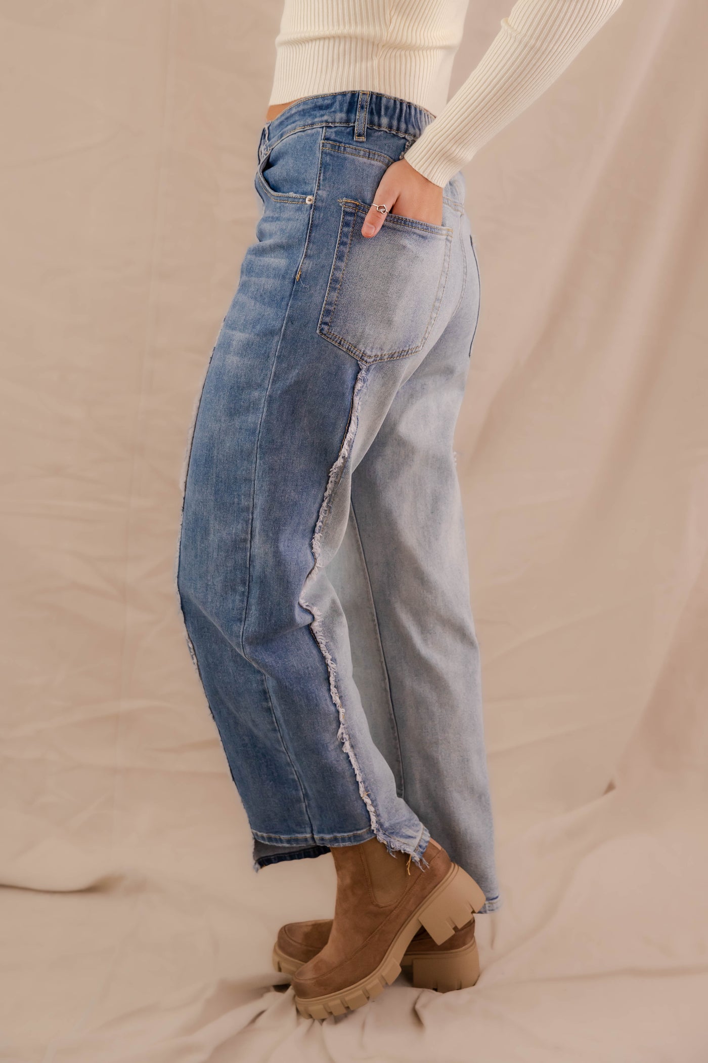 Frayed Mineral Wash Jeans- Women's Trendy Jeans- Women's Vintage-Inspired Denim