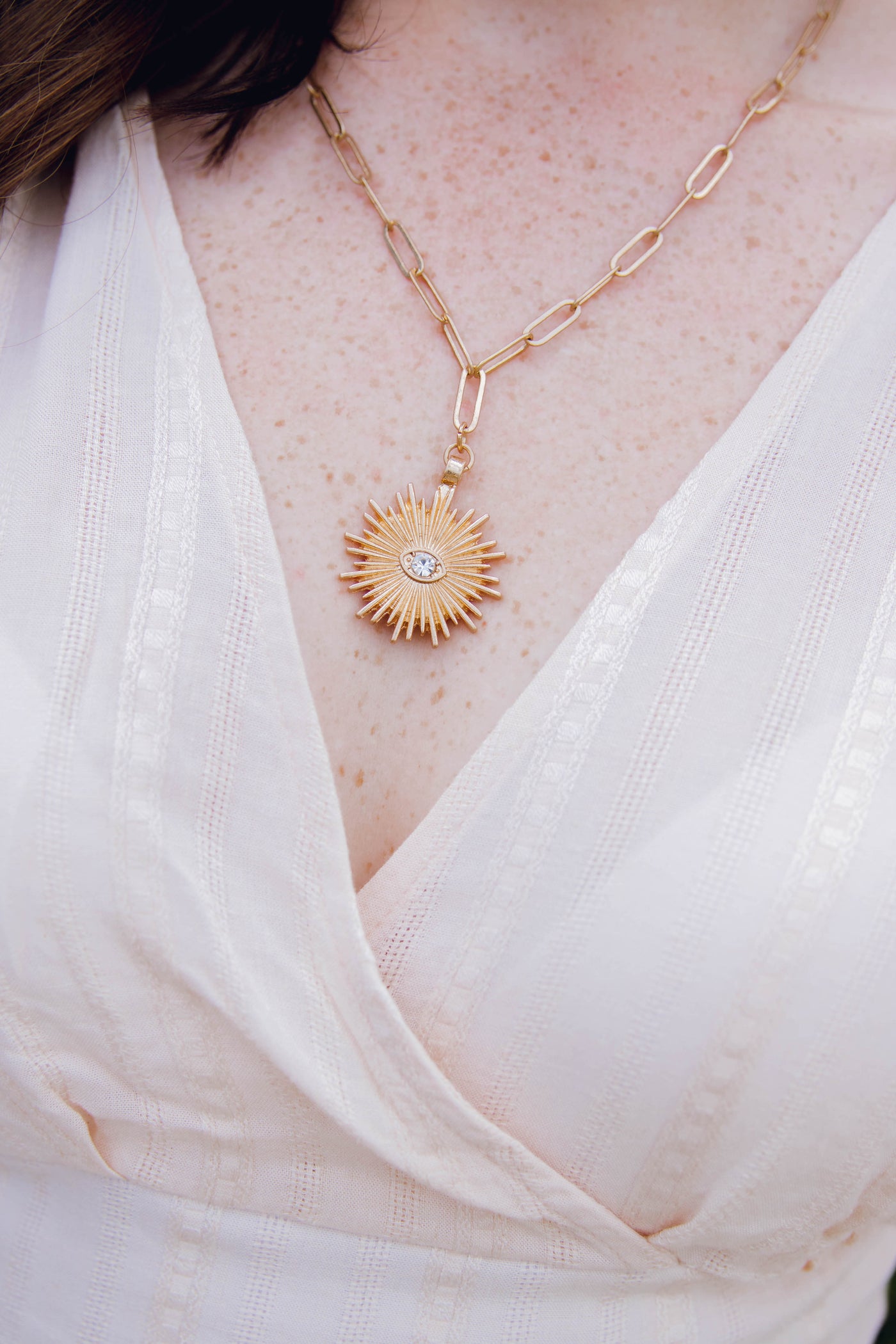 Canvas Chain Necklace- Sunburst Pendent Necklace- Evil Eye Gold Necklace