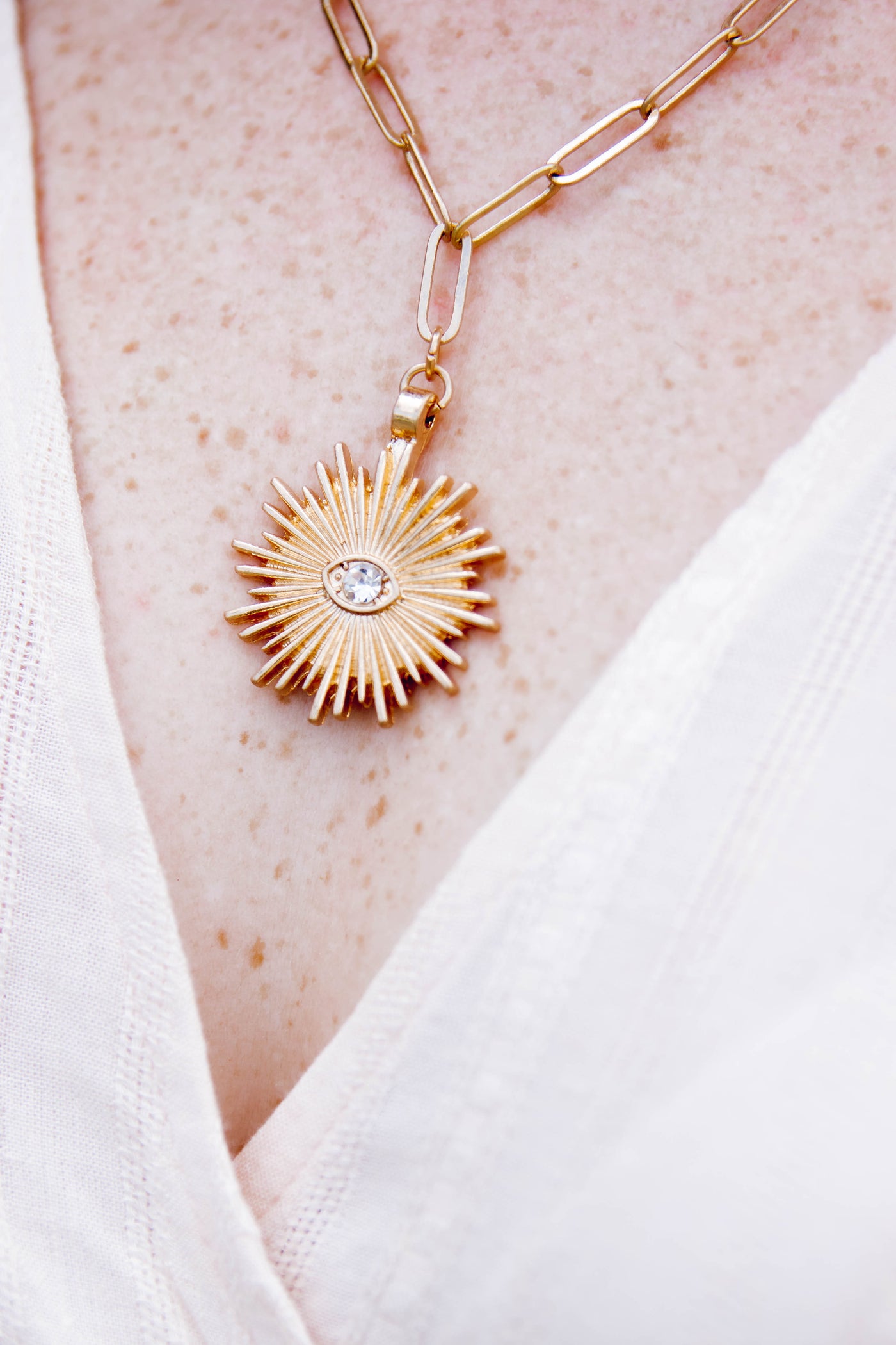 Canvas Chain Necklace- Sunburst Pendent Necklace- Evil Eye Gold Necklace