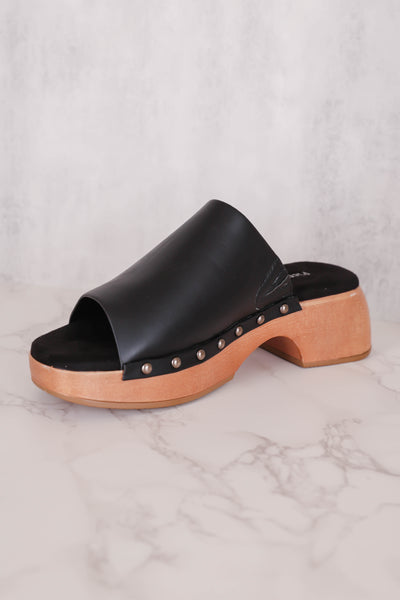 Women's Black Mules- Trendy Mule Sandals- Pierre Dumas Black Clogs